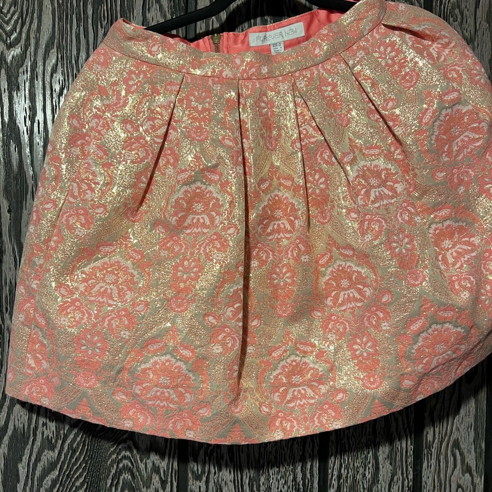 Forever new skirt size 4 USA